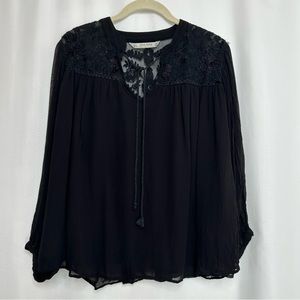 Zara black cropped butterfly sleeves blouse lace